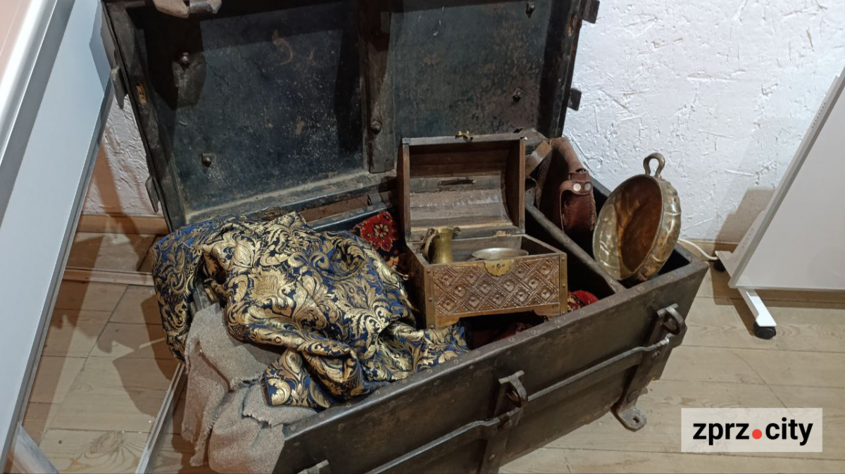 Під вітрилами історії — на Хортиці відкрили унікальну виставку про морські походи запорожців (фото)