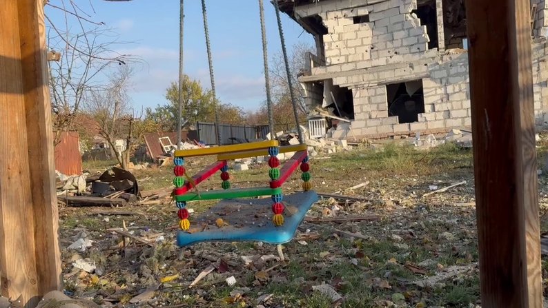 Прилетіло вдруге, але сильніше — як мешканці Шевченківського району Запоріжжя пережили нічну атаку РФ (фото, відео)