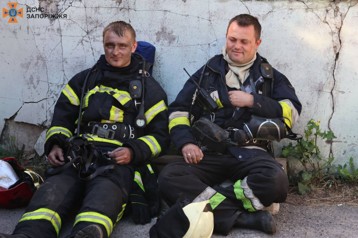 На одному із запорізьких підприємств сталась масштабна пожежа - подробиці (відео, фото)