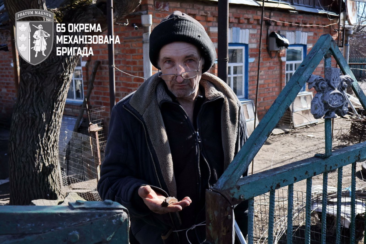 Собаки все ще чекають повернення господарів: як виглядає село Запорізького району у кіл-зоні (фото)