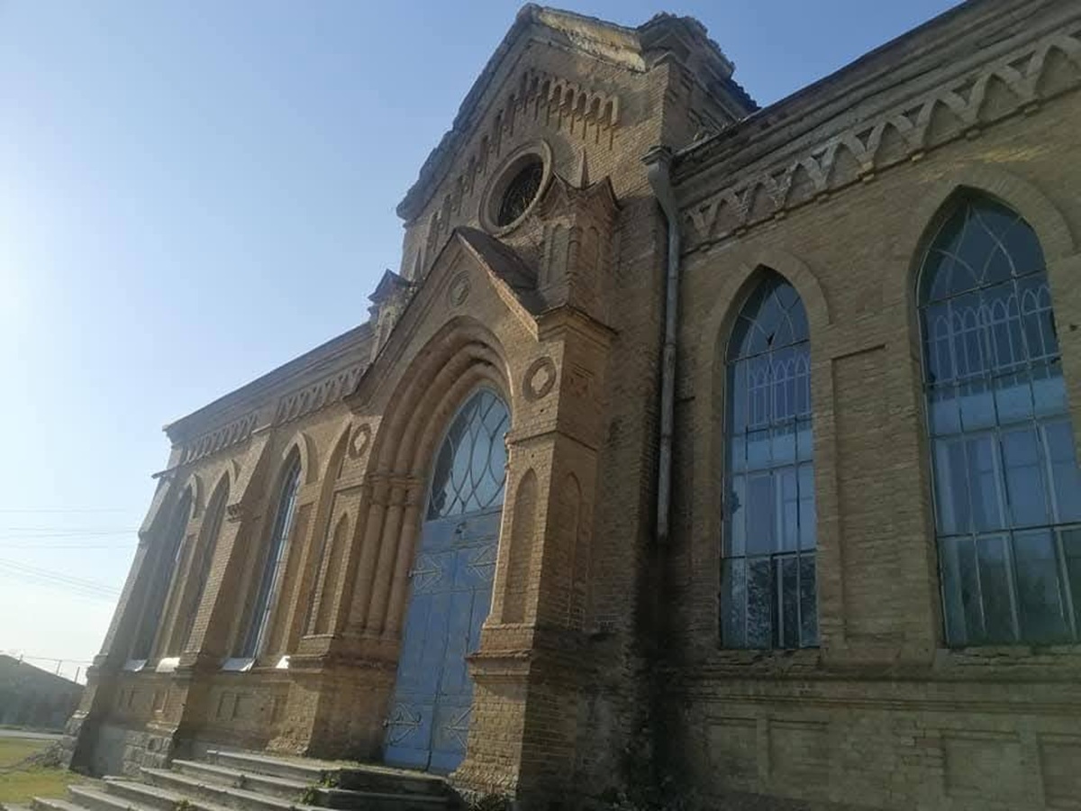 Кірха у селі Терсянка до руйнування