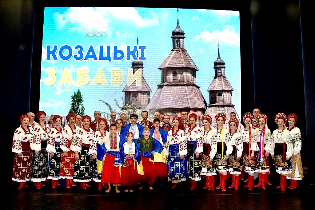 Вчилися бути козаками — музичний скетч запорізької філармонії занурив маленьких глядачів у героїчне минуле