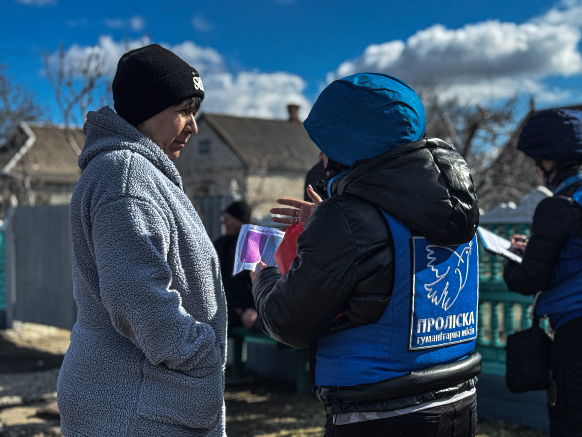 Штора врятувала дитину: вночі російські безпілотники атакували село Антонівка (фото)