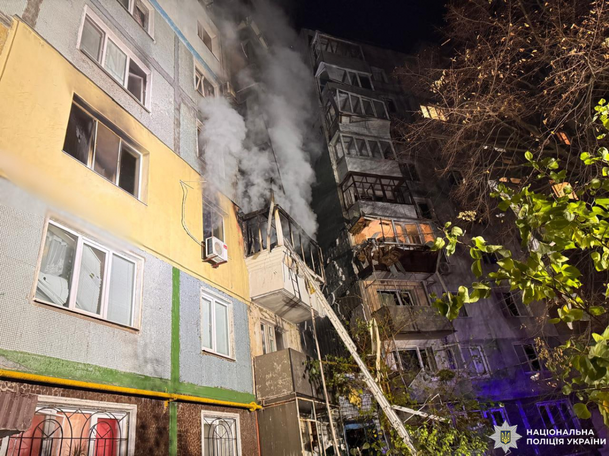 "Вже не перший прильот" - запоріжці розповіли, як рятувалися під час атаки безпілотників та що залишилось від їхніх домівок (фото, відео)