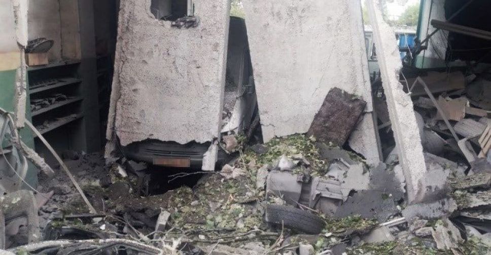 Потрощені будинки та поранені люди: наслідки ракетних ударів по Запоріжжю та області - фото