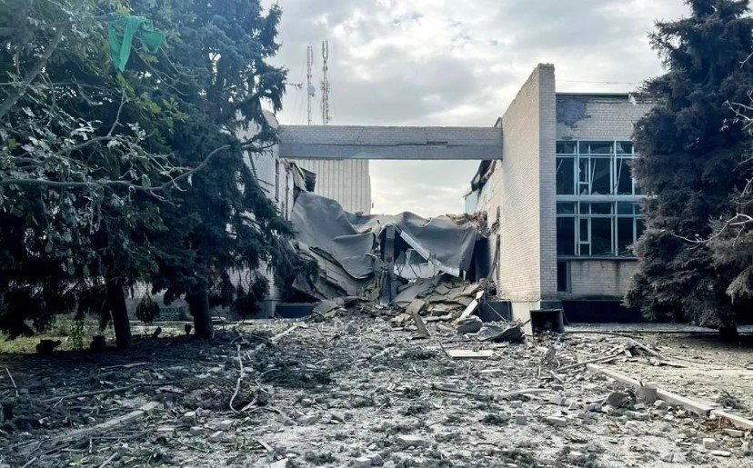 Півтора роки обстрілів: як виглядає село на Запоріжжі, яке щоденно руйнують росіяни - відео