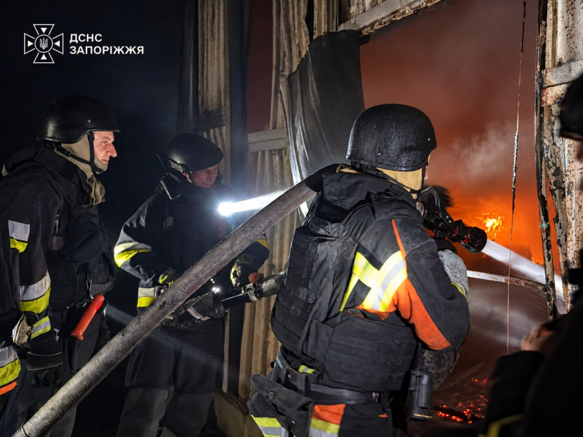 Понад тисячу ударів за добу: на Запоріжжі загинув чоловік, є поранені (фото, відео)
