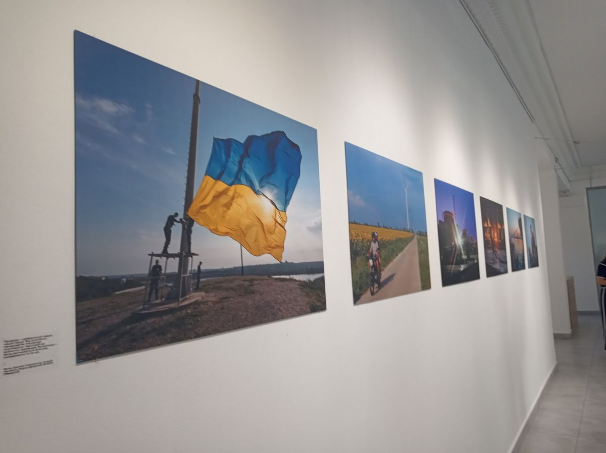 Від ретро до сьогодення -  запорізькі фотохудожники показали своєрідну історію нашого міста