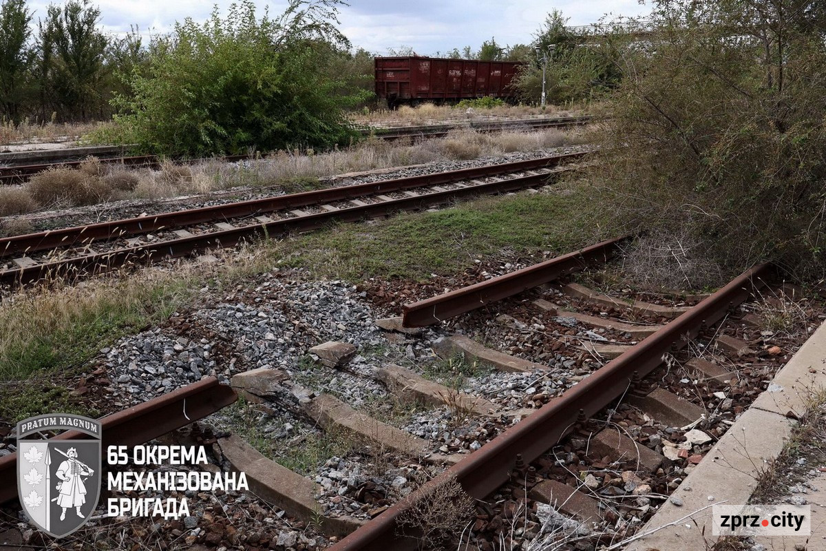 Оріхівська залізнична станція після обстрілів: кадри руйнувань шокують (фото)