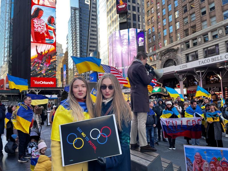 Запоріжанка була на мітингу у Нью-Йорку проти участі російських спортсменів у Олімпіаді - фото