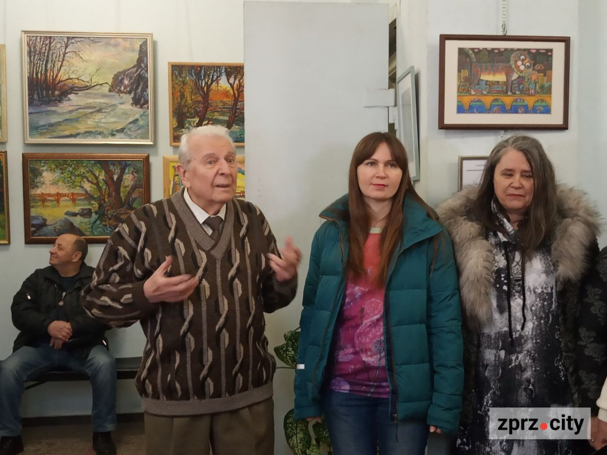 Запорізькі художники своєрідно зізнались у любові до життя - фото