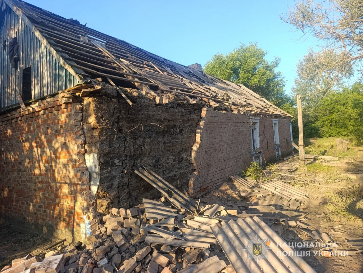 Окупанти атакували "шахедами" серед ночі - внаслідок ударів по Запорізькому району постраждала жінка (фото)