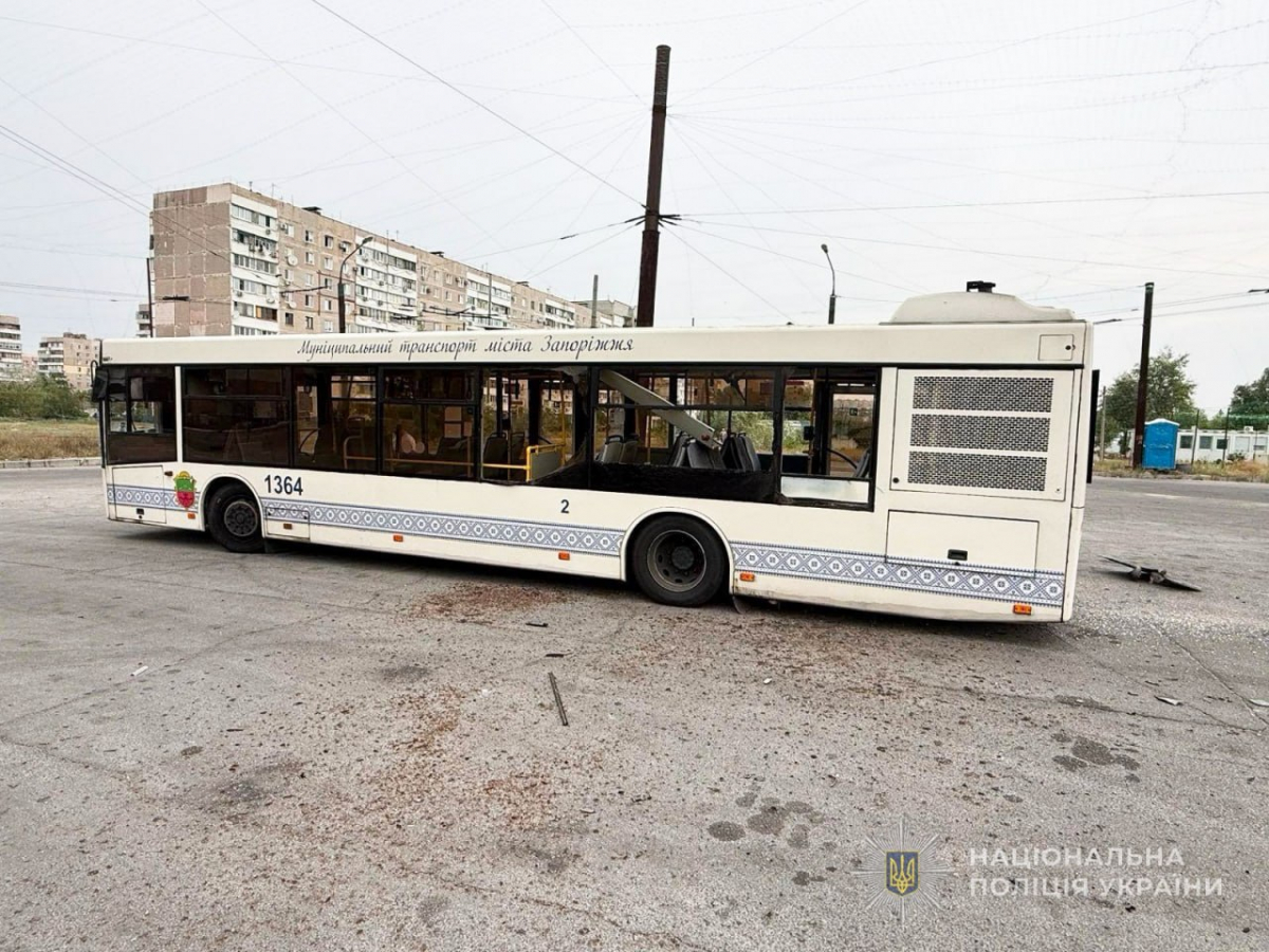  Масована ракетна атака по Запоріжжю - внаслідок ворожих ударів є поранені, серед них діти (фото, відео)