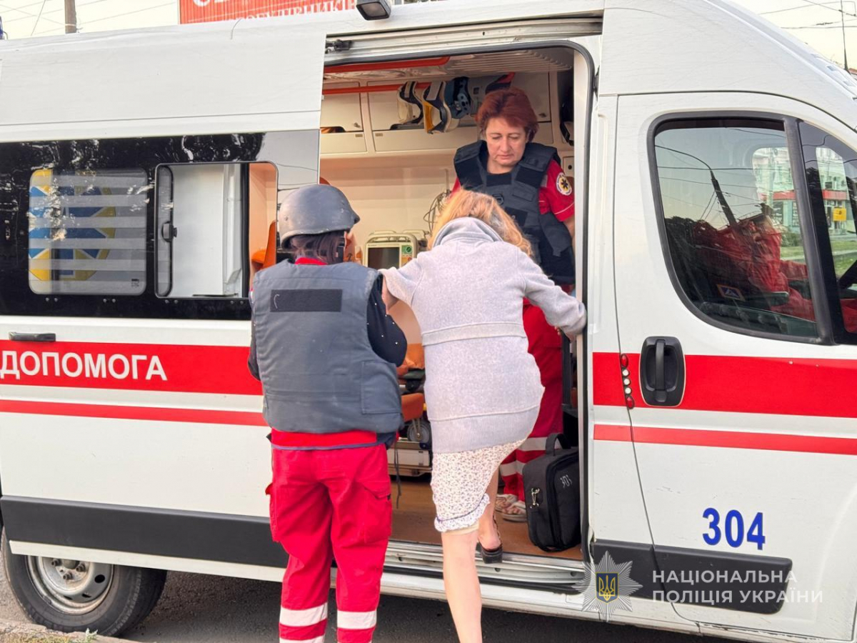Ракетний удар по Запоріжжю – очільник ОВА Іван Федоров розповів про постраждалих після обстрілу (фото)