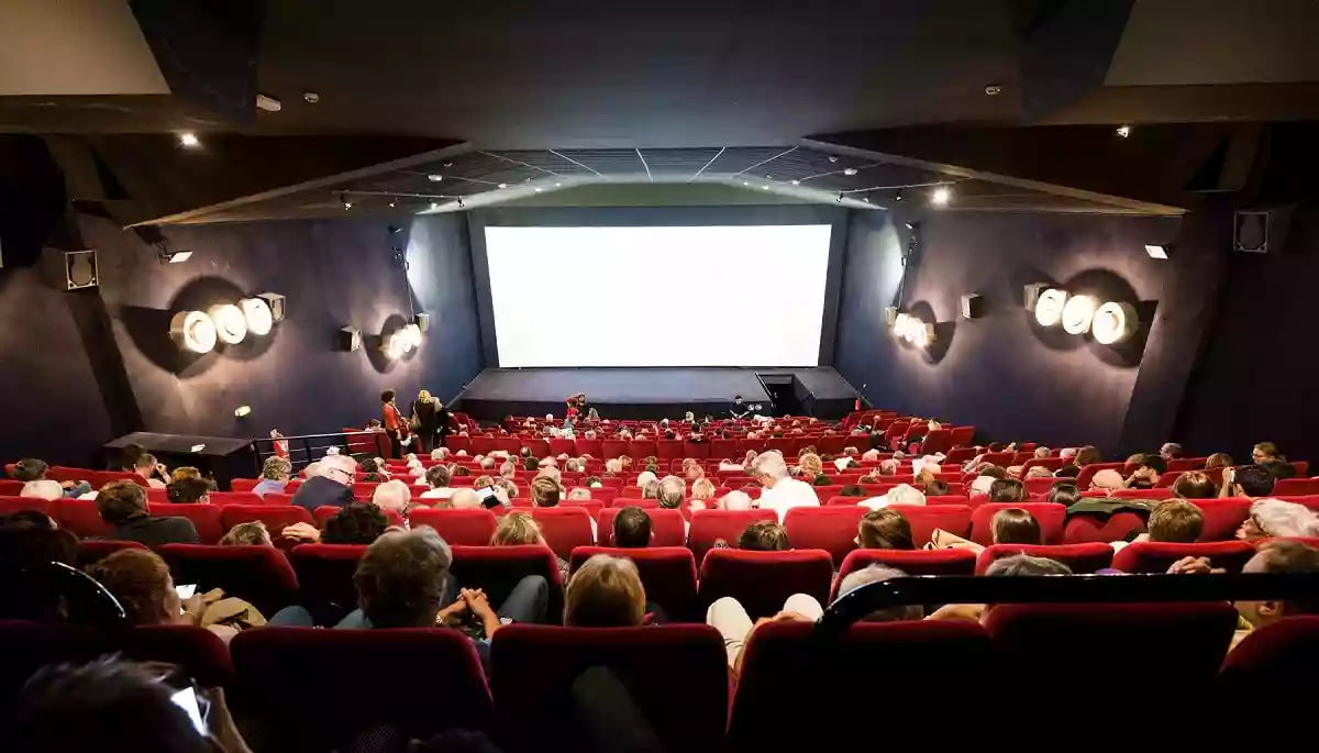 Оскароносний фільм про Маріуполь та екранізація повісті Скрябіна - на що сходити в кіно у Запоріжжі цього тижня