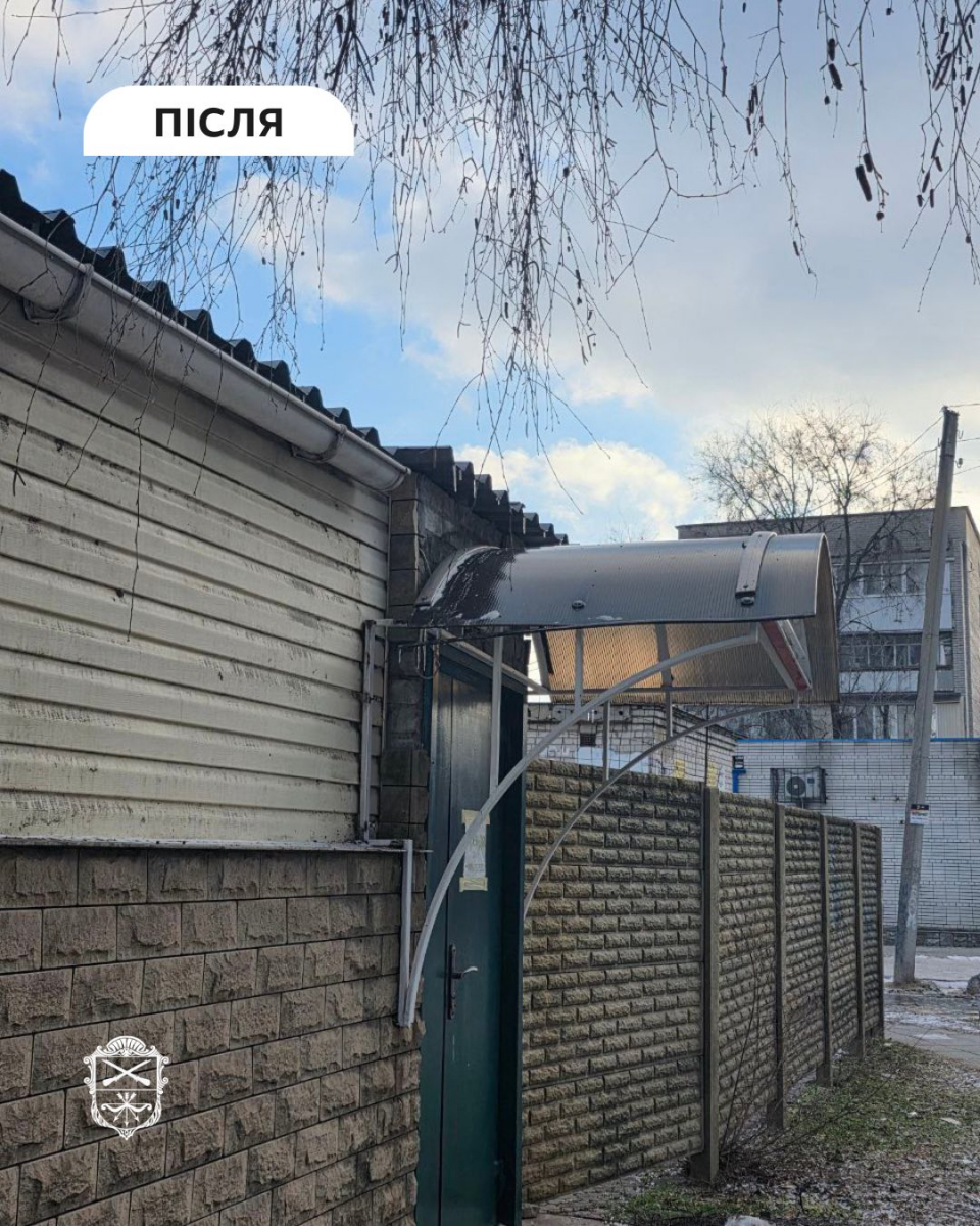 Запоріжжя очищають від МАФів і російськомовної реклами: що та де прибрали (фото, відео)