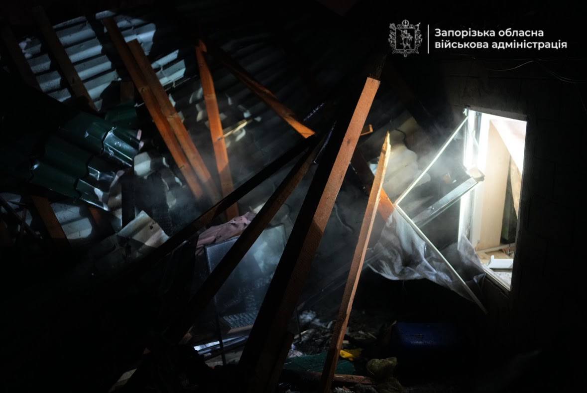 Удари по Запорізькому району та Запоріжжю забрали життя людей — що відомо про атаки (фото, відео)