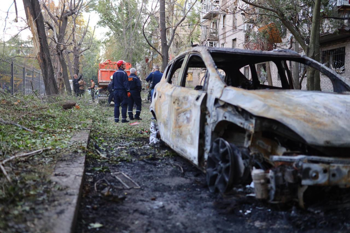 Росіяни атакували Запоріжжя КАБами – кількість постраждалих зросла (фото)