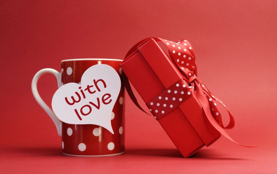 Що краще не дарувати на 14 лютого – корисні поради для закоханих