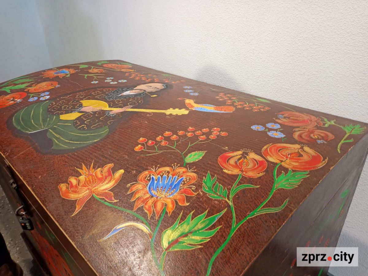 "Мені подобається цей образ загадковістю і містицизмом": у Запоріжжі відкрили сучасну виставку Мамаїв - фото 