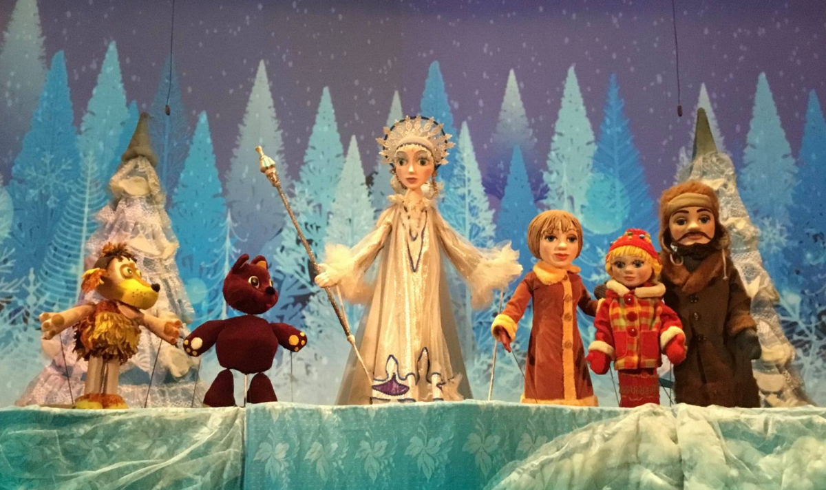 У запорізькому театрі ляльок почнуться зимові свята - що покажуть у грудні