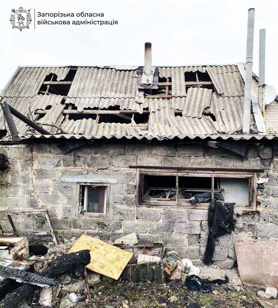 Росіяни зранку атакували Запоріжжя - в області поранили жінку та поліцейських (фото, відео)