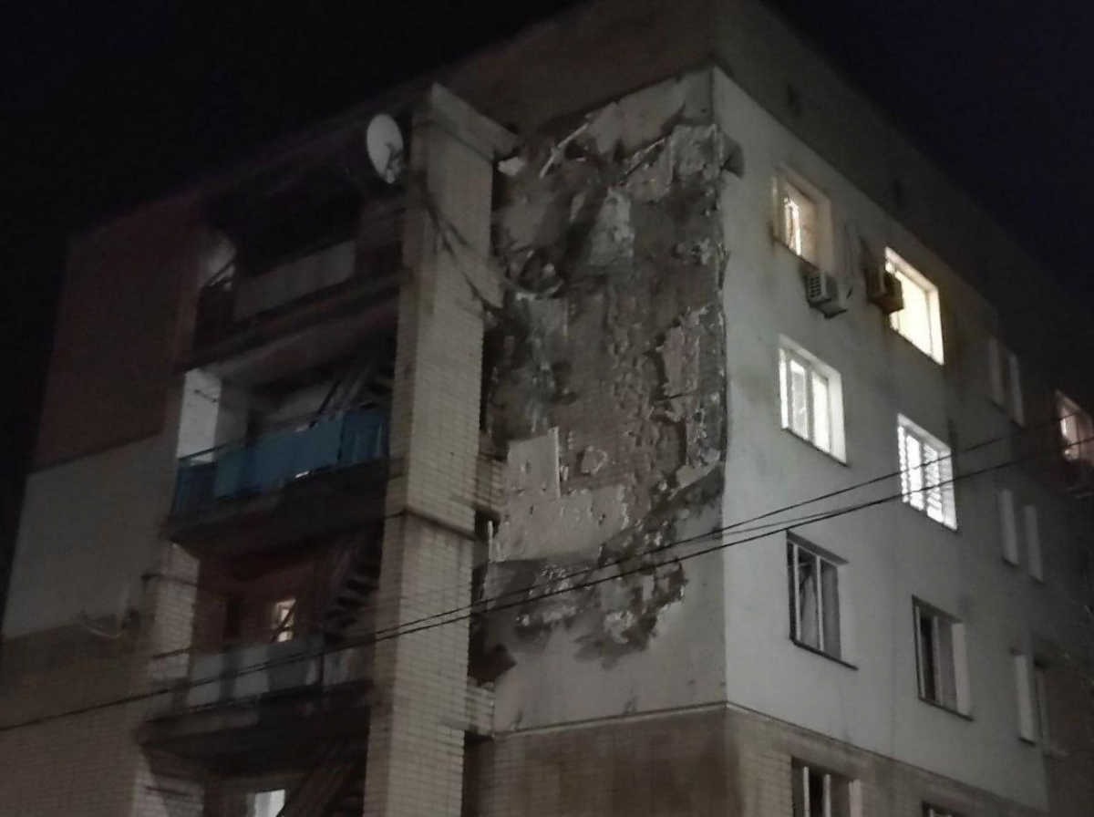 Вибухова ніч в окупації - ЗСУ завдали ударів по енергетичних об’єктах Бердянська та Мелітополя 