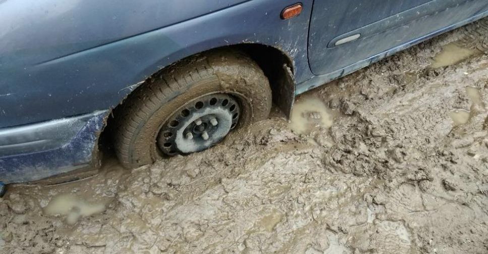 У Запорізькій області через дощі розмило дорогу, якою люди виїжджають з окупації