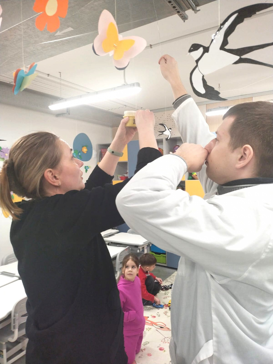 Радіоактивний газ під землею: у Запоріжжі перевіряють повітря підземних шкіл (фото)