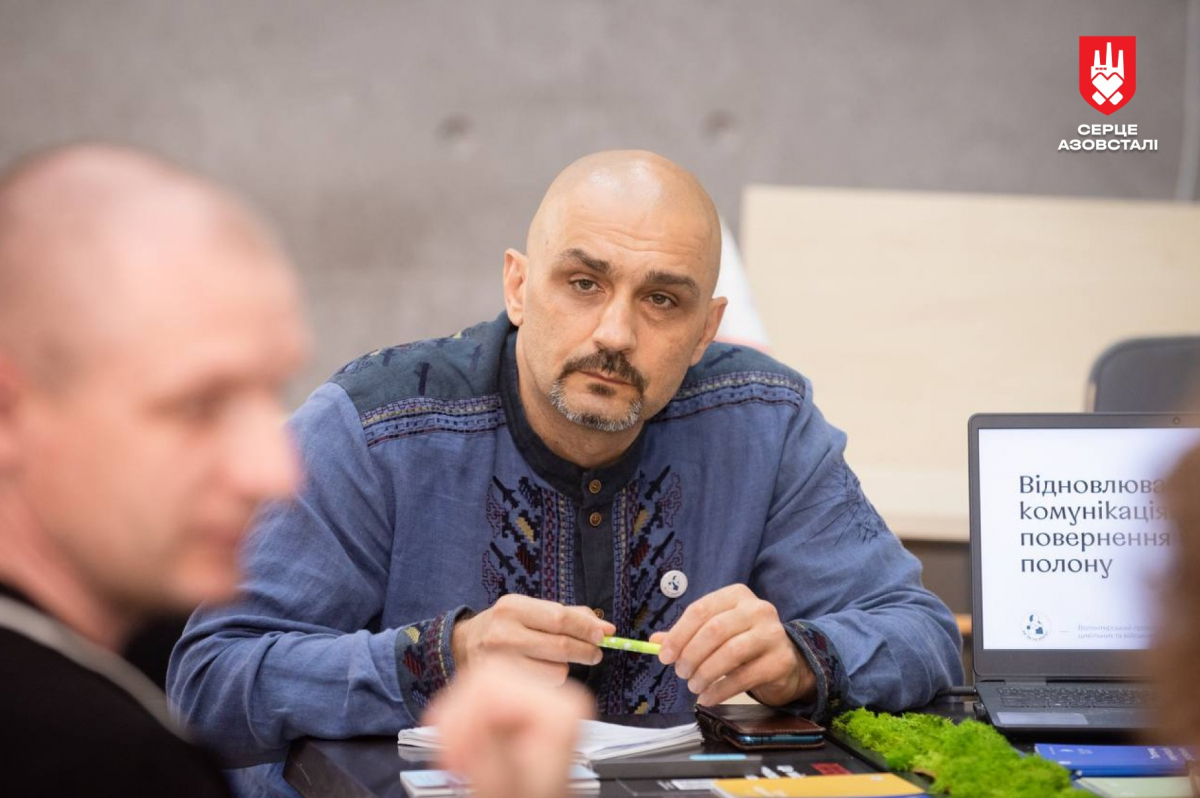 Посібник для ветеранів – волонтери створюють унікальну книжку про повернення після полону (фото)