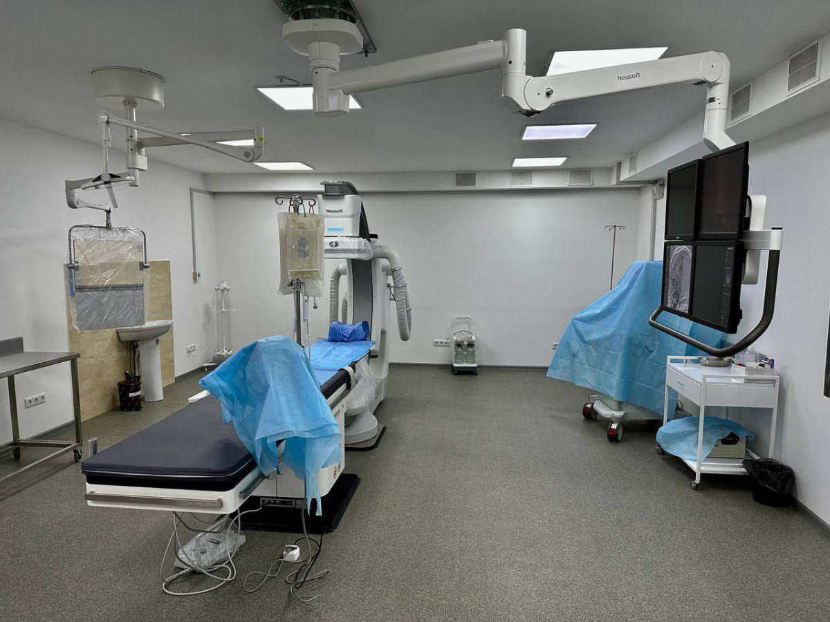 У запорізькій лікарні з'явилося нове обладнання, яке рятує життя - фото