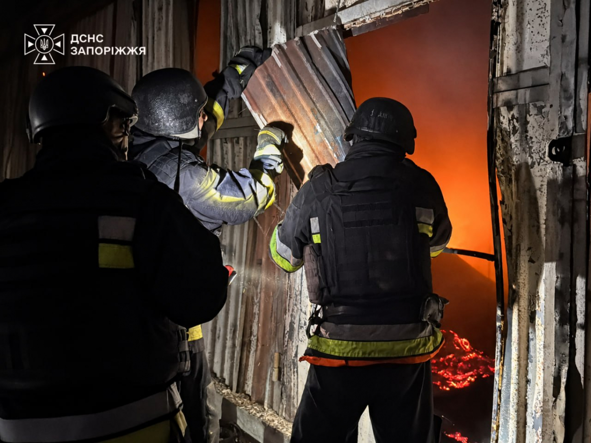 Понад тисячу ударів за добу: на Запоріжжі загинув чоловік, є поранені (фото, відео)