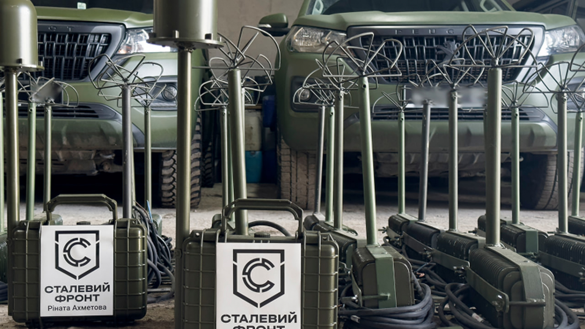 Метінвест передав Нацгвардії нову партію систем для радіоелектронного захисту