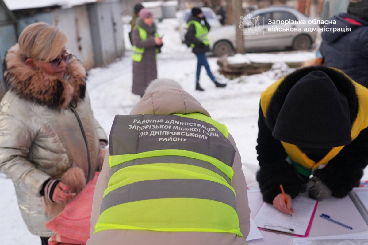 Вночі Запоріжжя масовано атакували ворожі дрони - подробиці, відео та фото 