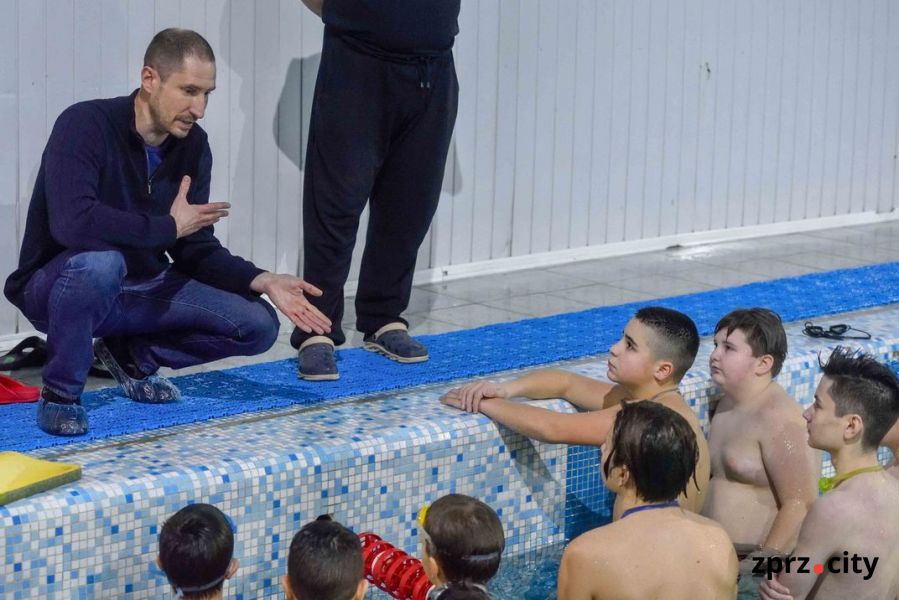 У Запоріжжі титулований спортсмен поділився з дітьми секретами успіху
