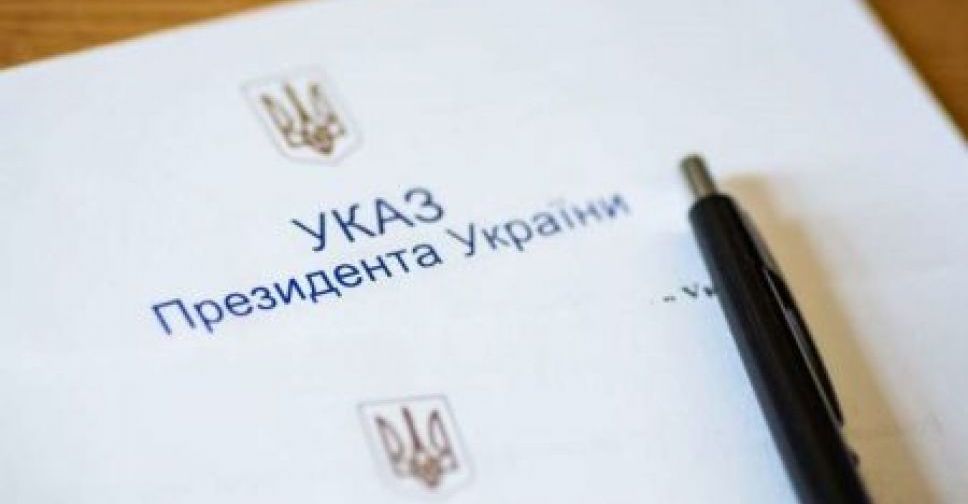 Відомі медики Запорізької області до свого свята удостоєні почесних звань та державних нагород