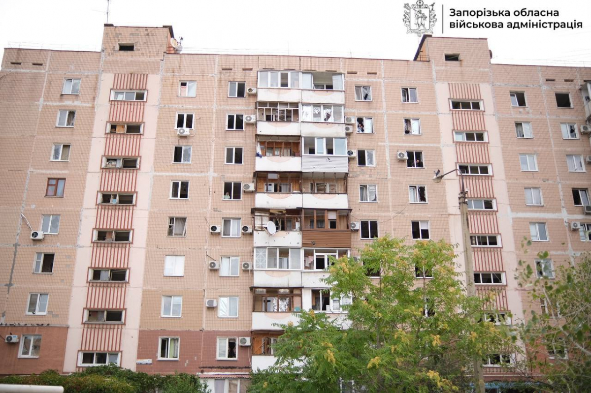 "Просто знищують людей" - у Запоріжжі містяни розповіли про масований нічний обстріл (фото)