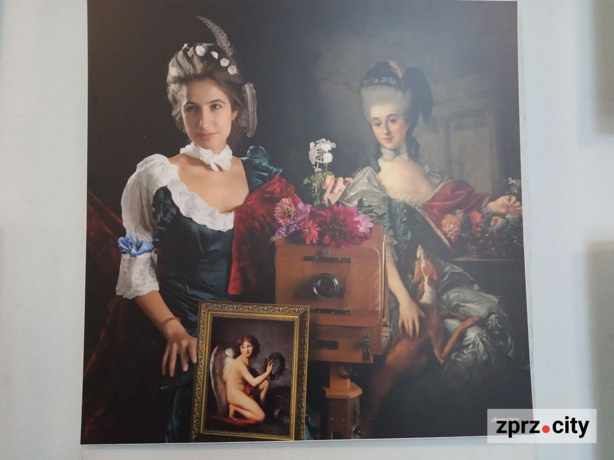 Перетворив людей на скульптури та на історичні постаті – у Запоріжжі відкрили виставку відомого українського фотохудожника