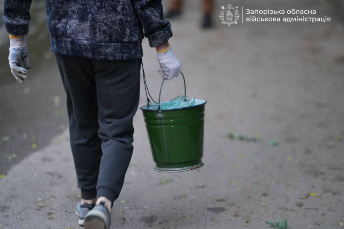 Наслідки ворожої атаки на Запоріжжя