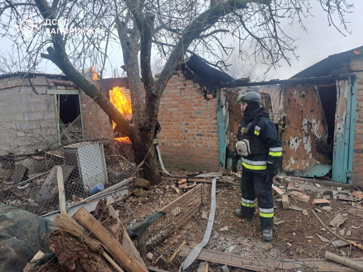 Поранена 69-річна жінка - за добу війська рф завдали понад 700 ударів по Запорізькій області