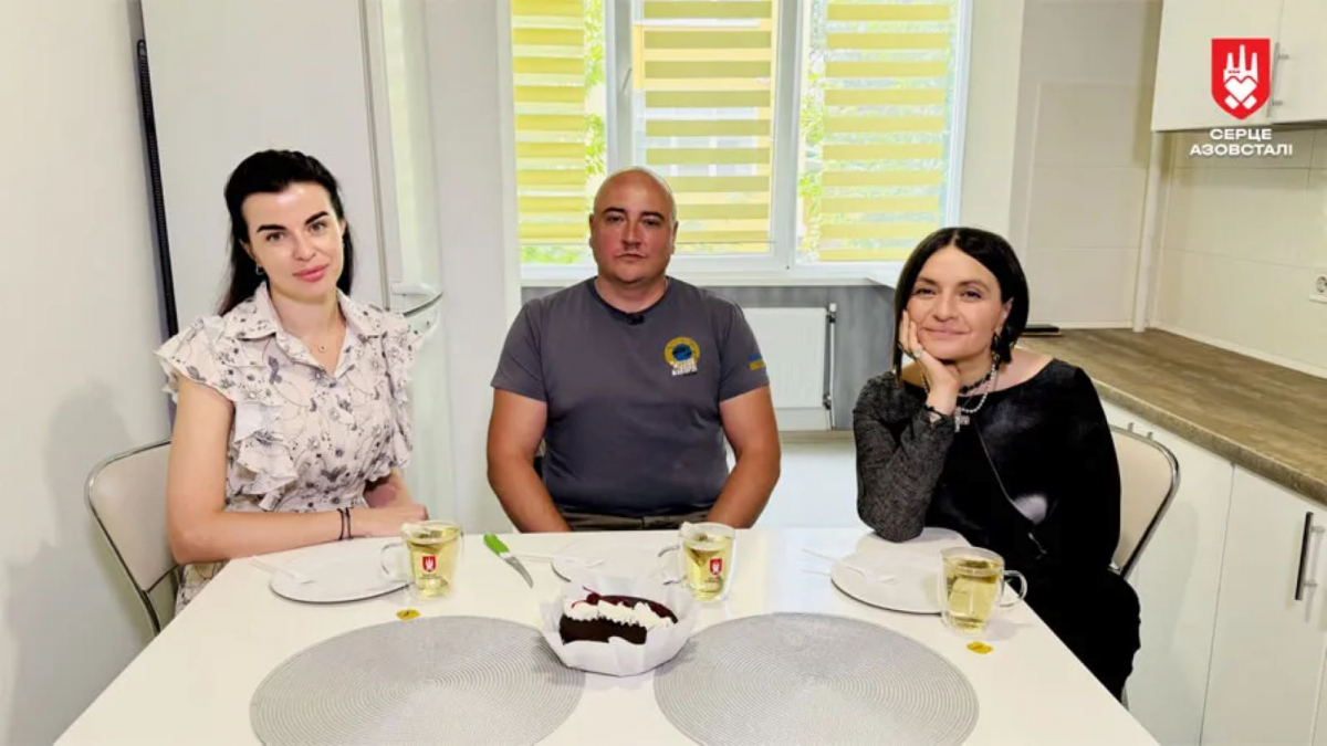 Учасник спецоперації ГУР у Маріуполі, лікар Олександр Демченко отримав власну квартиру від «Серця Азовсталі»