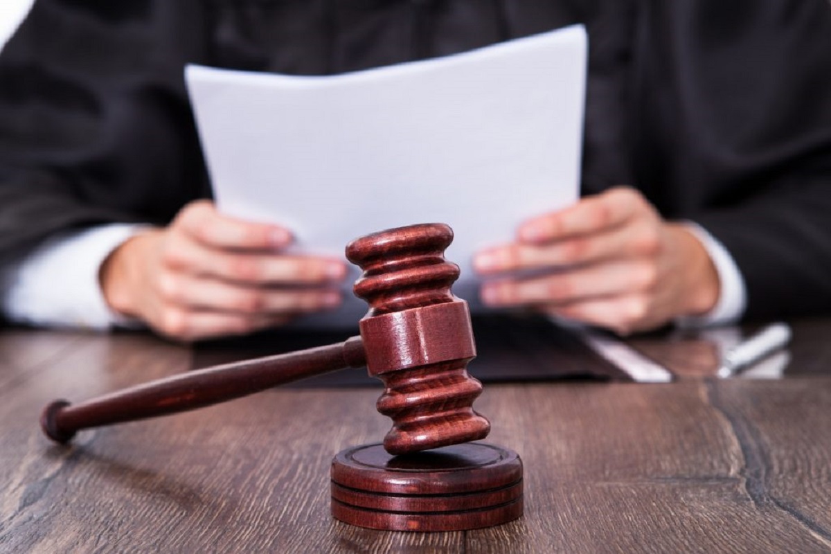 У Запоріжжі 20-річний студент зґвалтував школярку в парку - подробиці