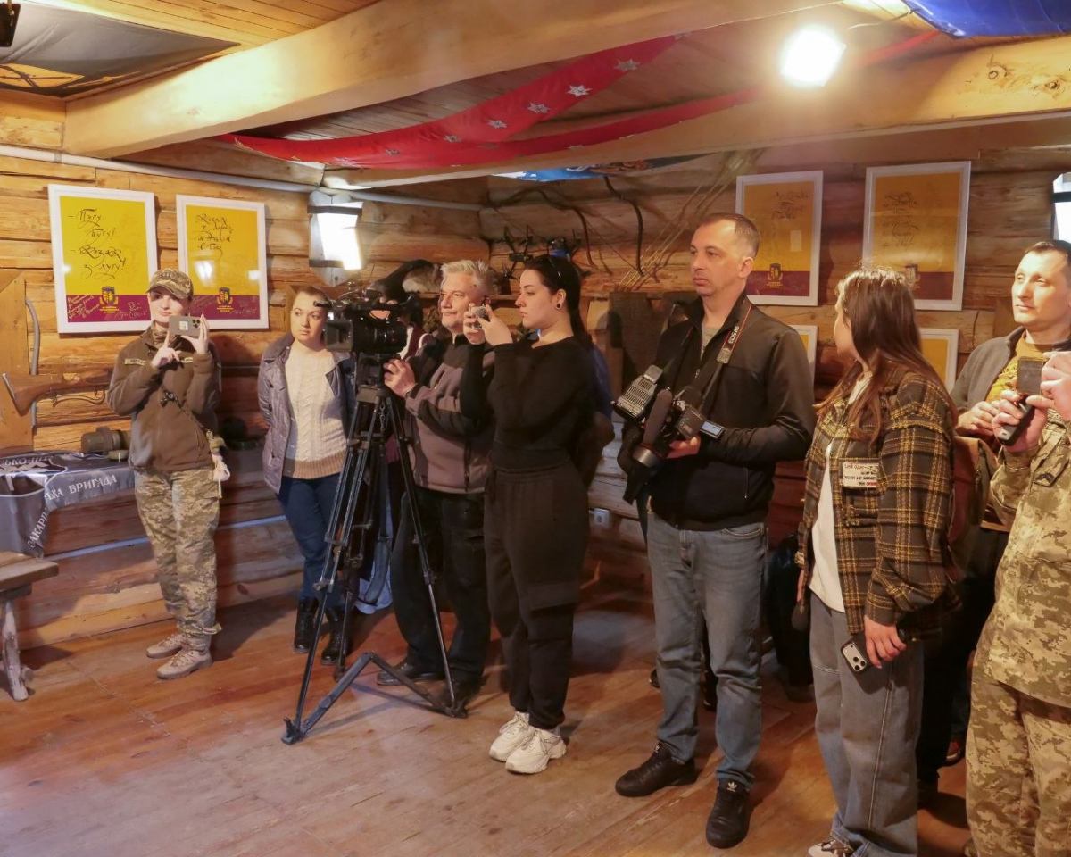 "Зараз мандруємо дорогами війни": власник відомої туристичної компанії служить на Запорізькому напрямку 