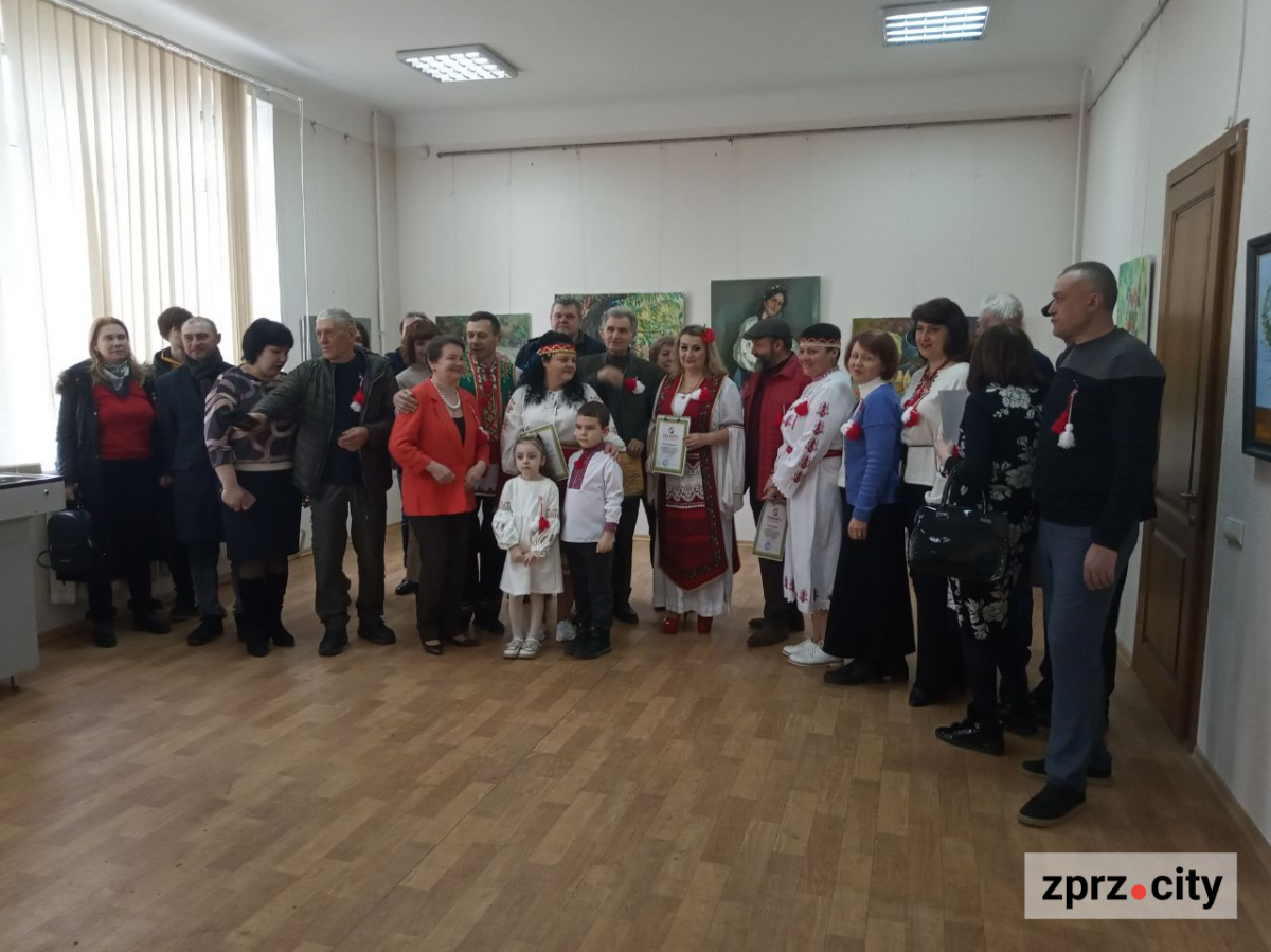 Як болгари зустрічали весну у Запорізькому художньому музеї - фото