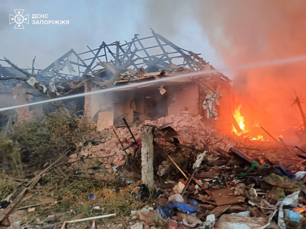 Окупанти вдарили по Запорізькій області - у Пологівському районі загинули двоє людей (фото)