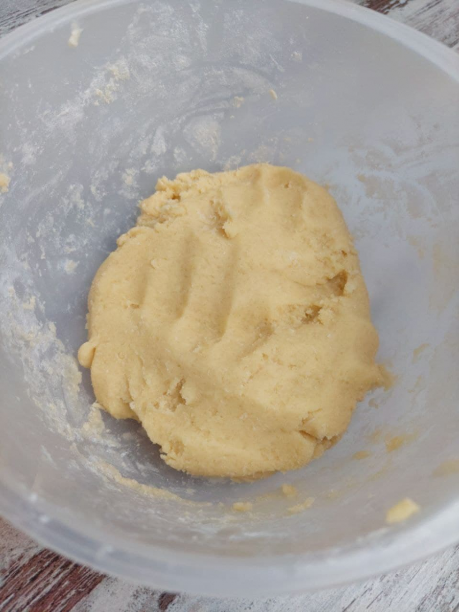 Як приготувати ніжне печиво з джемом - рецепт (фото)