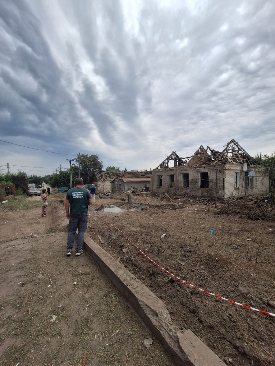 Згарища та руйнування: екологи зафіксували наслідки атак у двох районах Запоріжжя (фото)