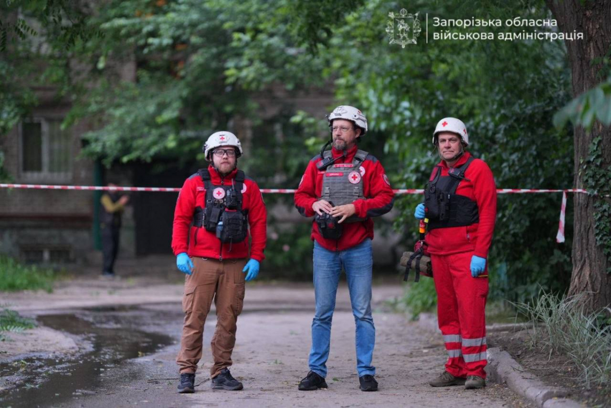 Наслідки ворожої атаки на Запоріжжя