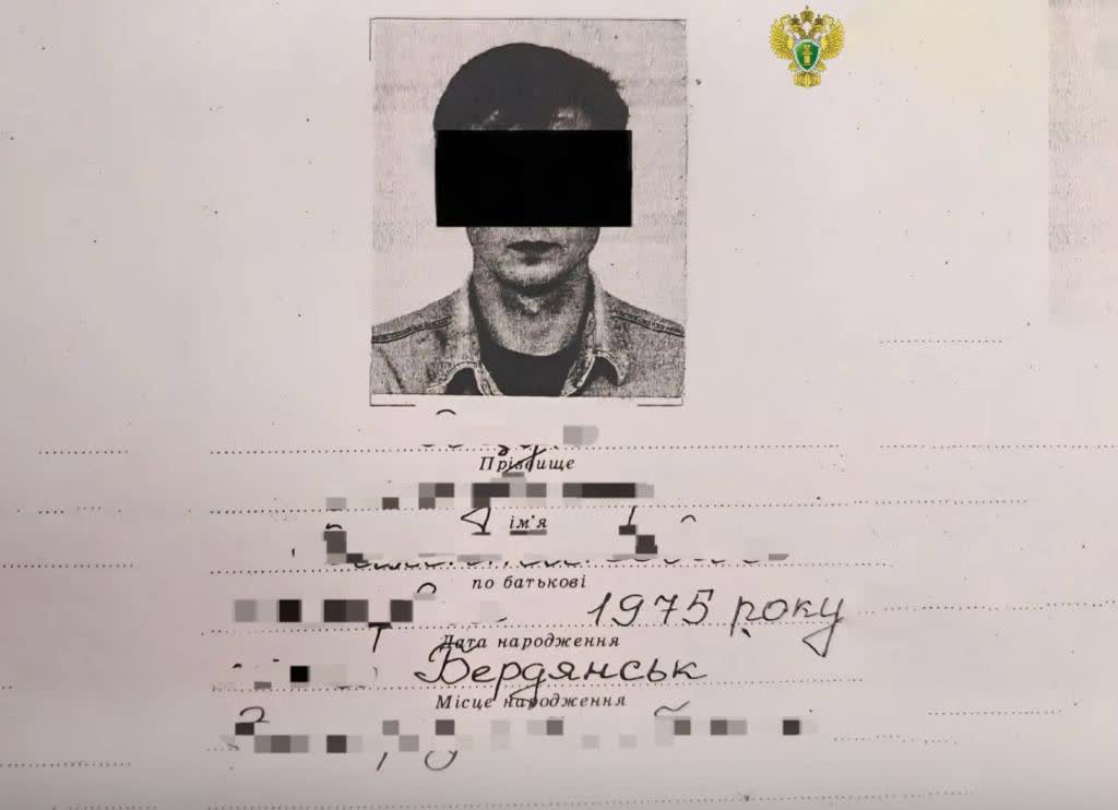 У Бердянську окупанти звинуватили місцевого жителя у "шпигунстві" на користь ЗСУ