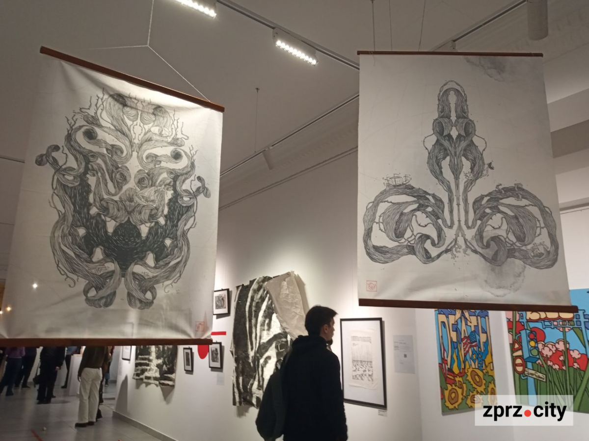 У Запоріжжі показали незвичайні скульптури та ще багато класних творів сучасного мистецтва - фото